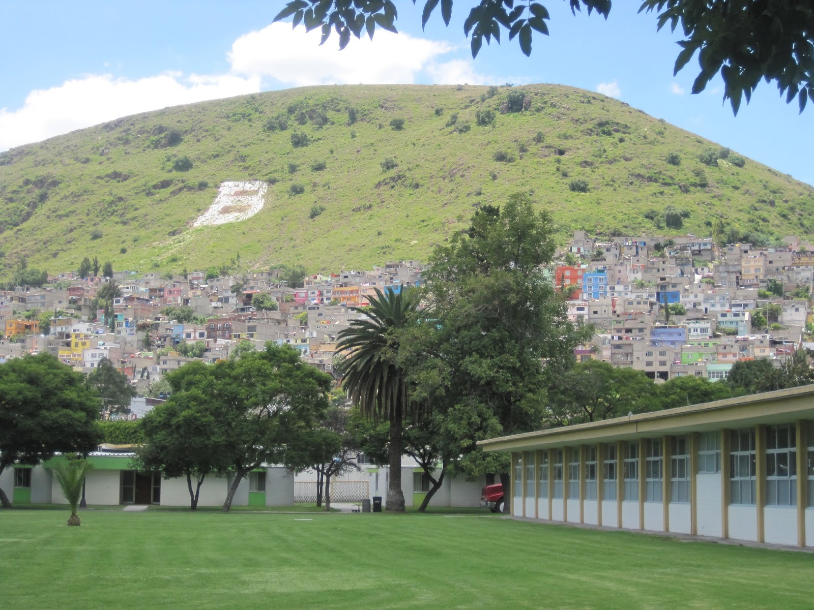 Hermana Lau's LDS Mission in Bakersfield, California Pictures of Mexico MTC & Temple